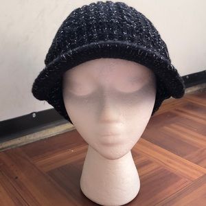 Junior black glitter hat.